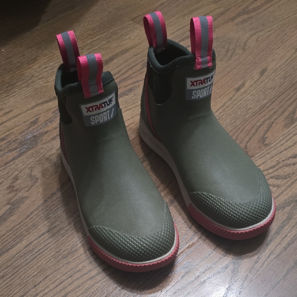 Xtratuf Sport - Green & Pink - 8